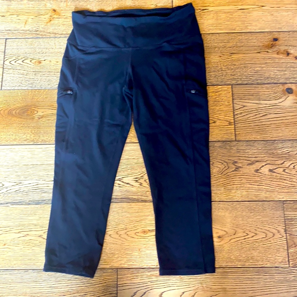Athleta Cropped Pants